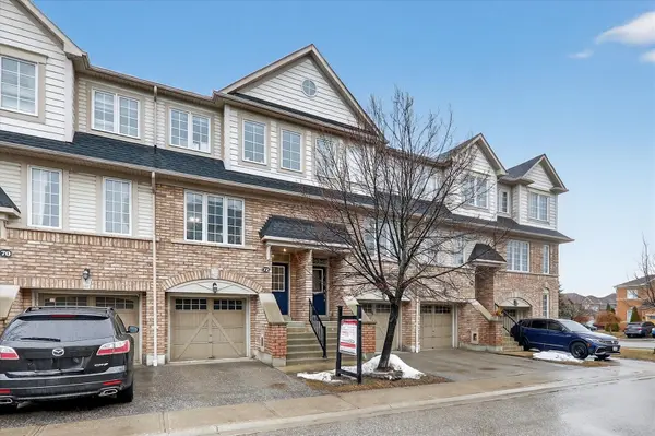 72 Oakins LN #36, Ajax, ON L1T 0H1