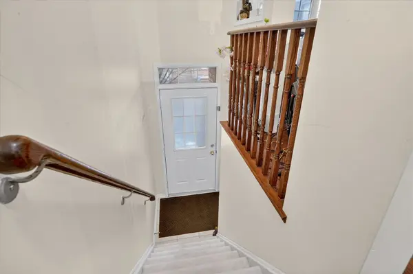 72 Oakins LN #36, Ajax, ON L1T 0H1