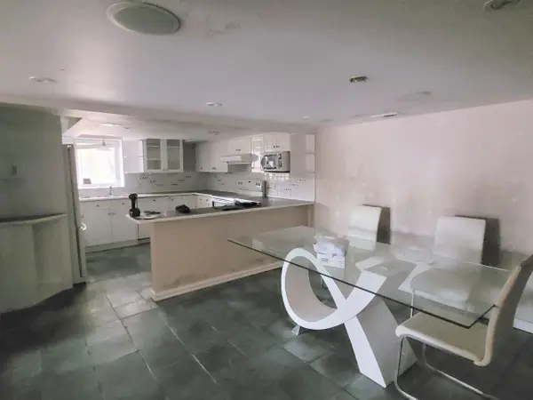 4209 Bath RD, Kingston, ON K7M 4Y8