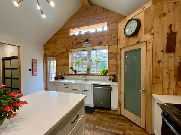 23 River RD, Kawartha Lakes, ON K0M 1N0