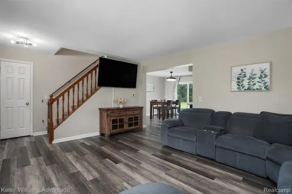 26855 King RD, Brownstown Charter Township, MI 48174