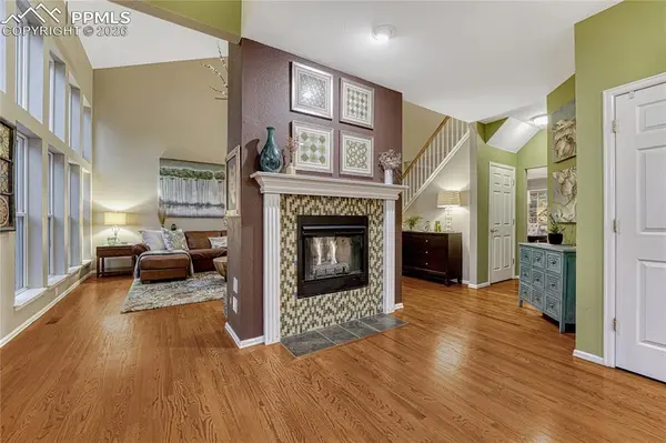 15585 Falcon Ridge CT, Colorado Springs, CO 80921