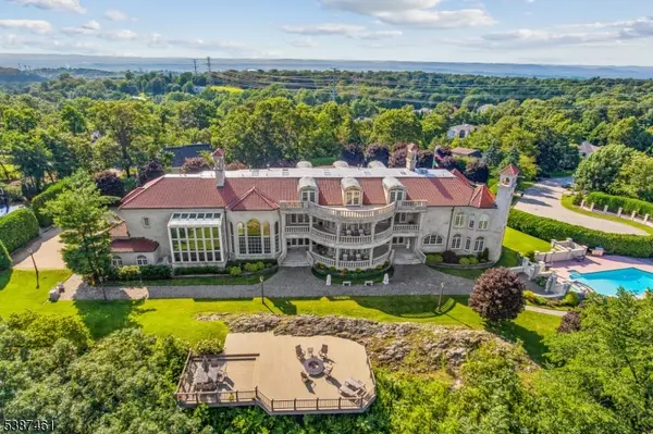 50 Laura Dr, Cedar Grove Twp., NJ 07009