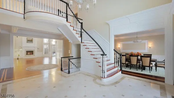 89 Knollwood Dr, Watchung Boro, NJ 07069