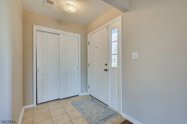 502 Woodhaven Dr #502, Edison Twp., NJ 08817