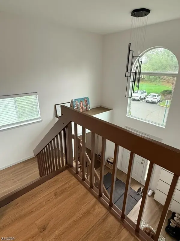 22 Castle Ridge Dr #22, East Hanover Twp., NJ 07936