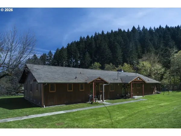 1349 WILLIS CREEK RD, Winston, OR 97496