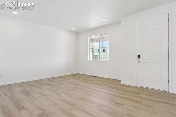 3306 Bella Notte DR, Pueblo, CO 81001