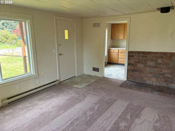 200 AZALEA DR, Eugene, OR 97404