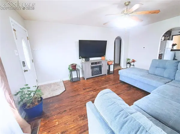 1005 Jones AVE, Pueblo, CO 81004