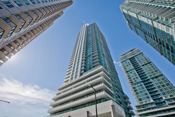 50 Town Centre CT #1803, Toronto E09, ON M1P 0A9