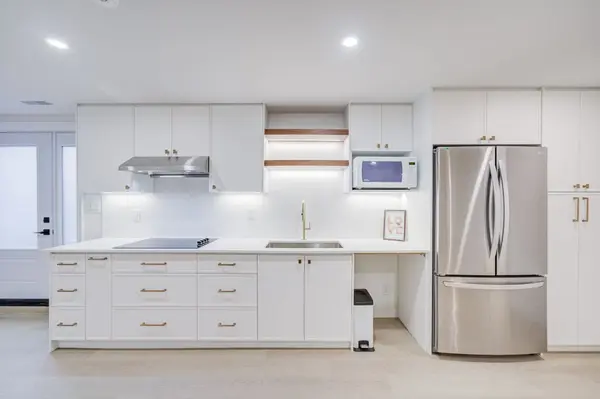 Bsmt 40 Braeside SQ, Markham, ON L3R 0A4