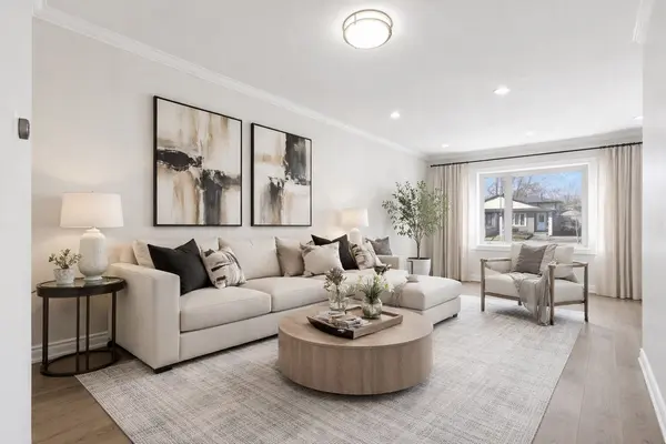 25 Seaborn RD,  Brampton,  ON L6V 2B8