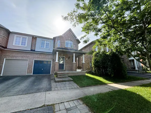 486 Delphine DR, Burlington, ON L7L 6W8