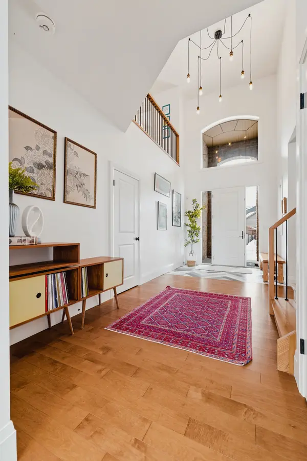 157 Ridgeview DR, Mapleton, ON N0G 1P0