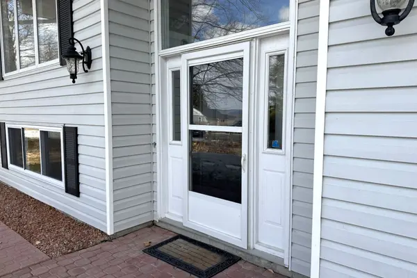 319 Riverwood DR, Constance Bay - Dunrobin - Kilmaurs - Woodlawn, ON K0A 3M0