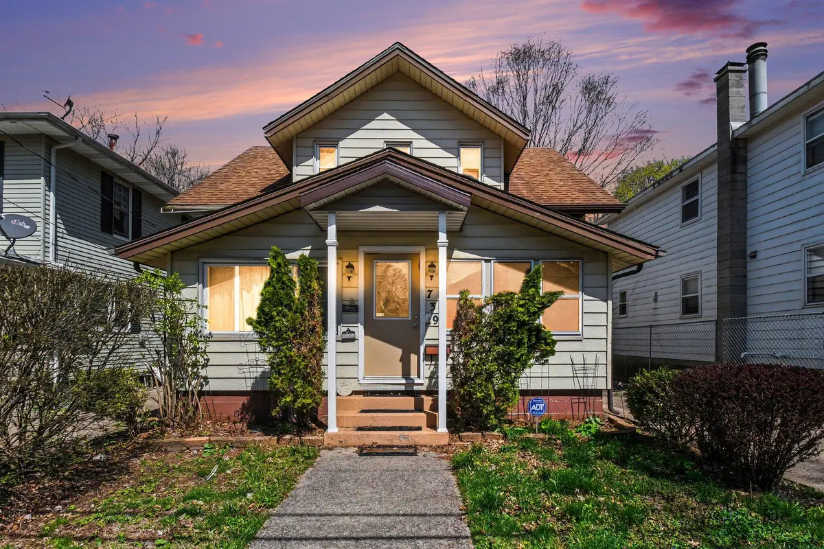 739 Maple ST, Niles City, MI 49120