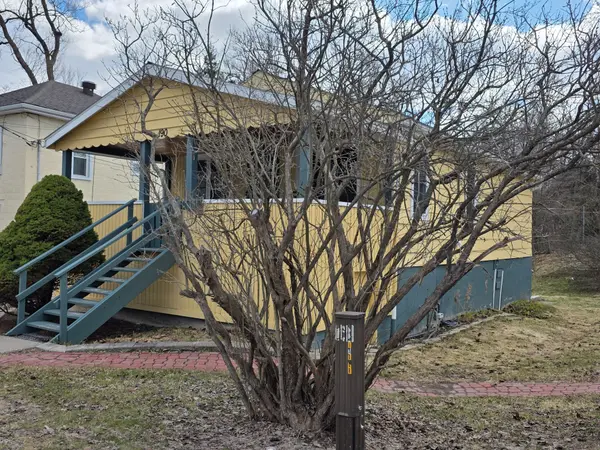 190 Ormond ST, Brockville, ON K6V 2L3