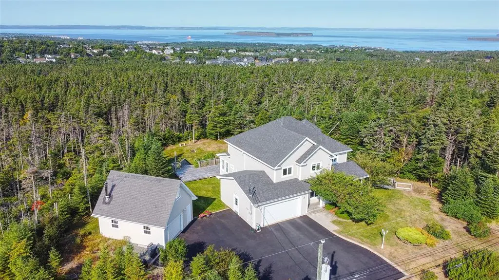 28 Vineyard Drive, Paradise, NL A1L3W5