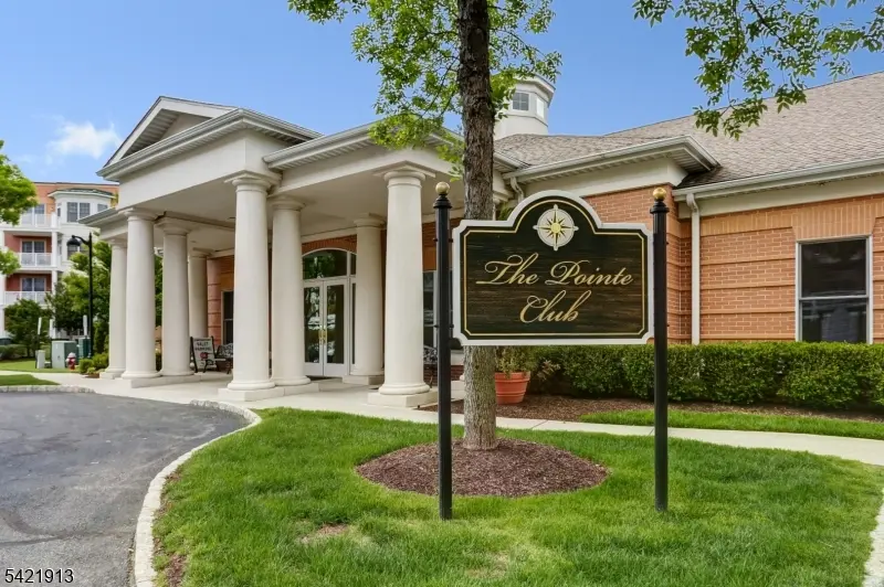 1403 Pointe Gate Dr #1403, Livingston Twp., NJ 07039