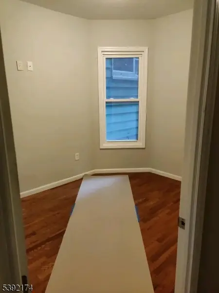 264.5 Garside St, Newark City, NJ 07104