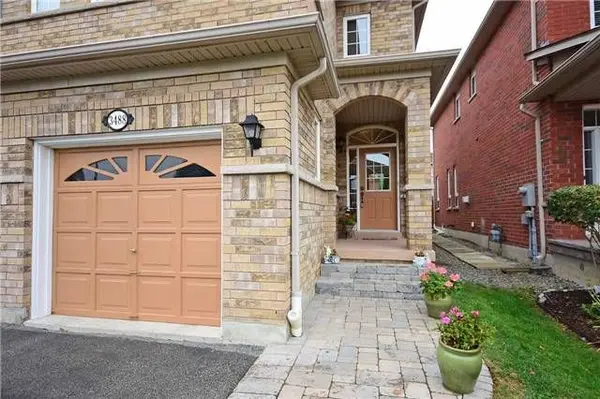 3488 Fountain Park AVE, Mississauga, ON L5M 7E5