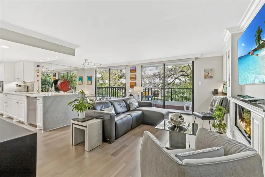 3621 Turtle Creek Boulevard #2D, Dallas, TX 75219