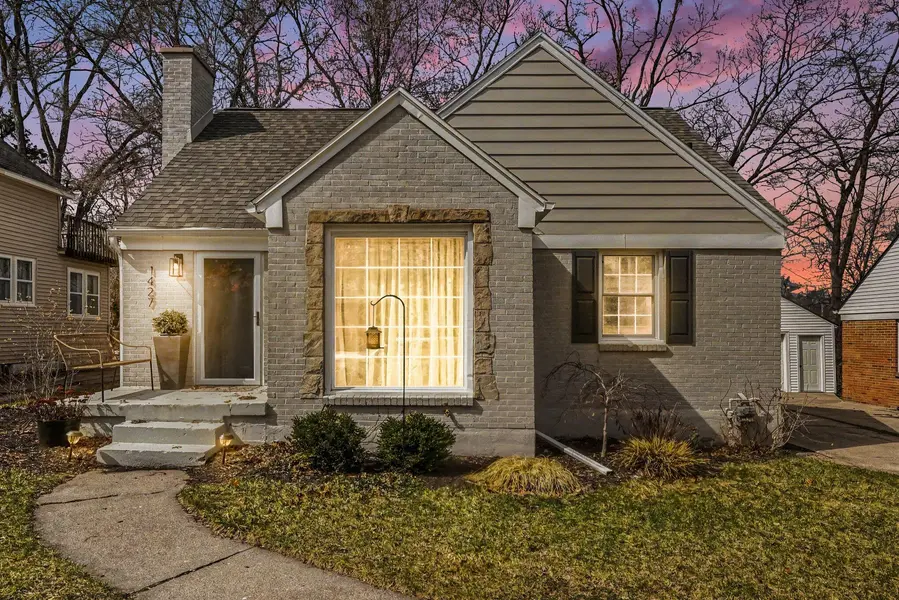 1427 Philadelphia AVE SE, City Of Grand Rapids, MI 49507