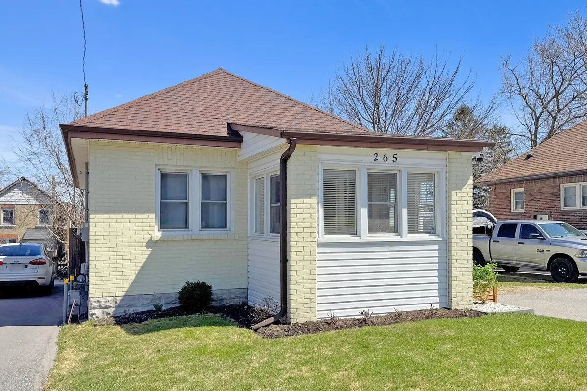 265 Clarke ST, Oshawa, ON L1H 5G4