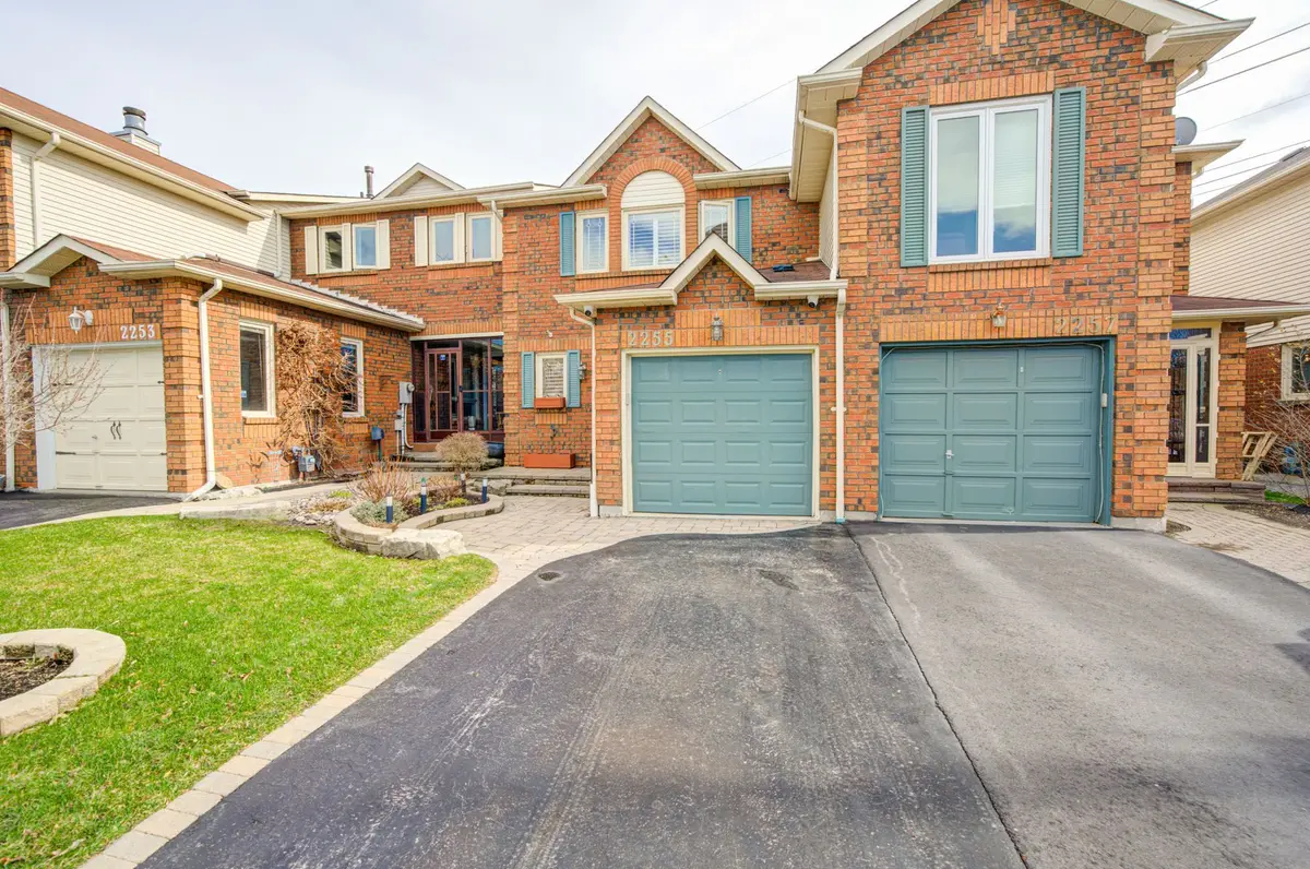 2255 Wildwood CRES, Pickering, ON L1X 2R7