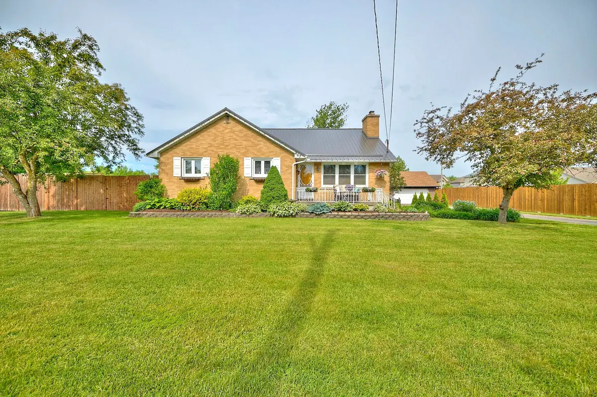 467 Gorham RD, Fort Erie, ON L0S 1N0