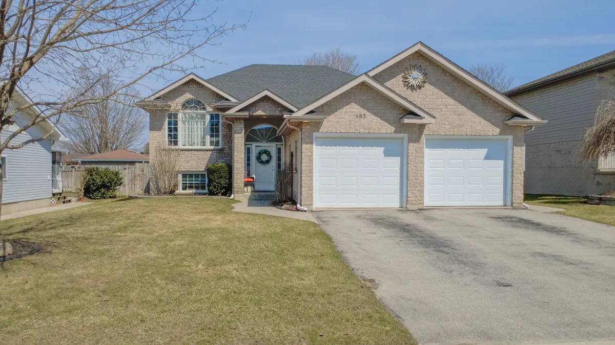 483 PEIRSON AVE, Saugeen Shores, ON N0H 2C1