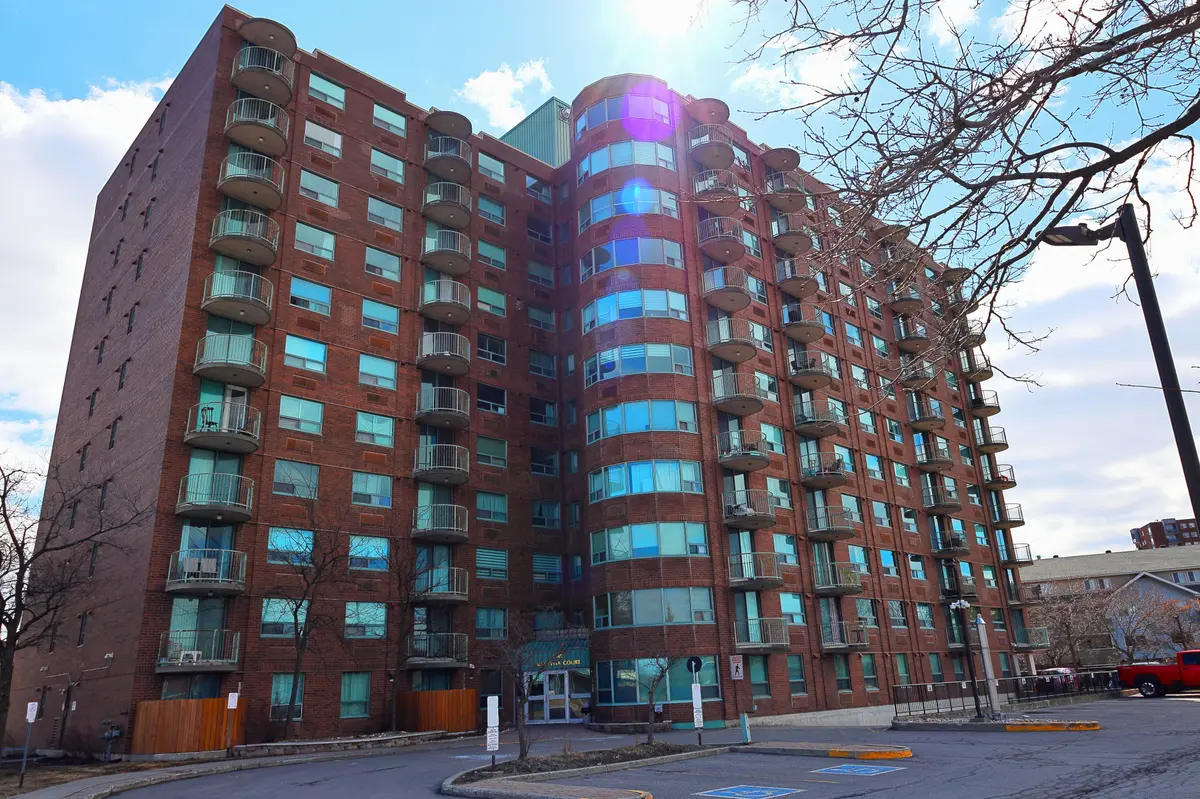 1440 HERON RD #402, Hunt Club - South Keys And Area, ON K1V 0X2