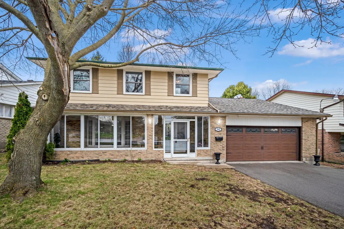 392 Village Green AVE, London South, ON N6J 3Z8