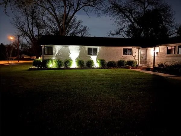 3581 Woodleigh Drive, Dallas, TX 75229