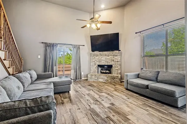 1 Pleasant Valley, Sanger, TX 76266