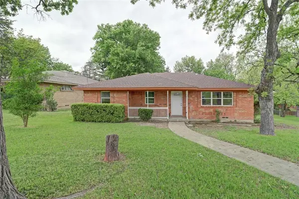 1245 Whispering Court, Dallas, TX 75241