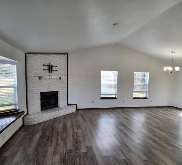 3836 Rs County Road 1605, Lone Oak, TX 75453