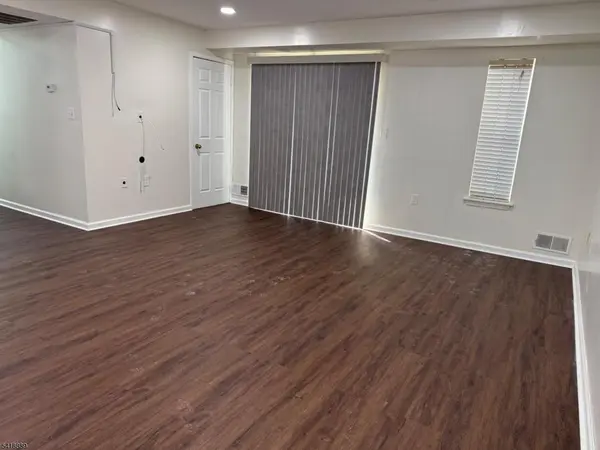 751 Summer Ave #1D, Newark City, NJ 07104