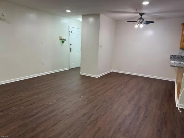 751 Summer Ave #1D, Newark City, NJ 07104