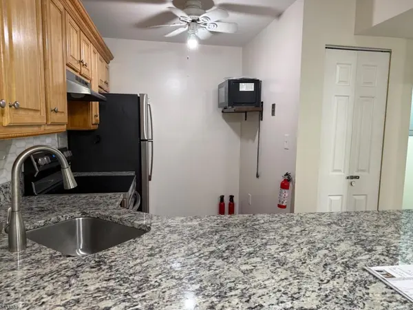 751 Summer Ave #1D, Newark City, NJ 07104