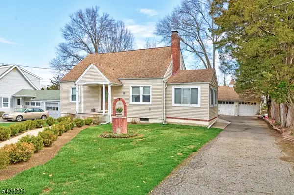 11 Barnida Dr, East Hanover Twp., NJ 07936