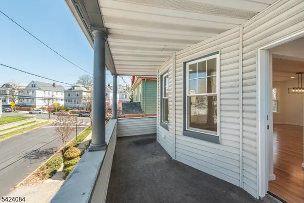 39 Beekman St, Bloomfield Twp., NJ 07003