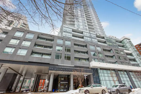 98 Lillian ST #3215, Toronto C03, ON M4S 0A5