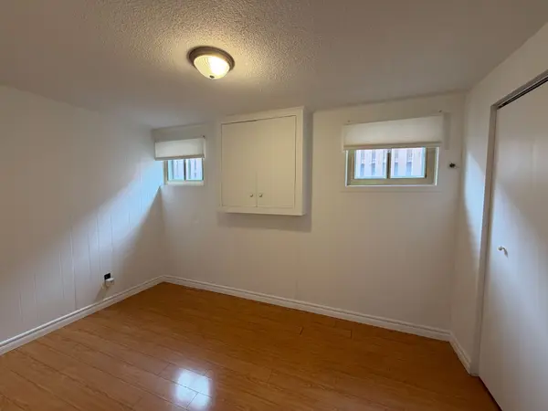 98 Van Horne AVE #Lower unit, Toronto C15, ON M2J 2T1