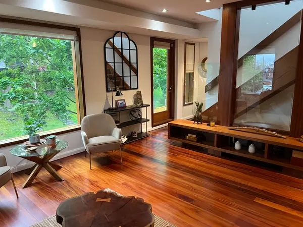 32 Regal RD, Toronto C02, ON M6H 2J7