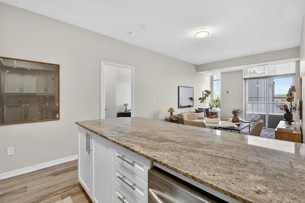 75 East Liberty ST #305, Toronto C01, ON M6K 3R3