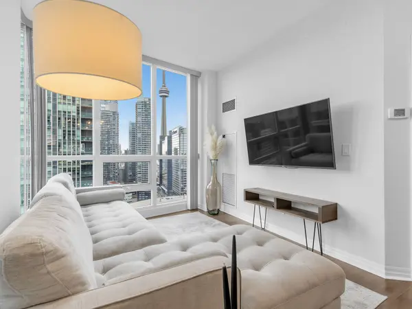 16 Yonge ST #3101, Toronto C01, ON M5E 2A3