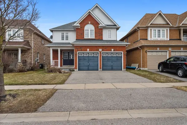 31 Gabrielle CRES, Whitby, ON L1R 3M6