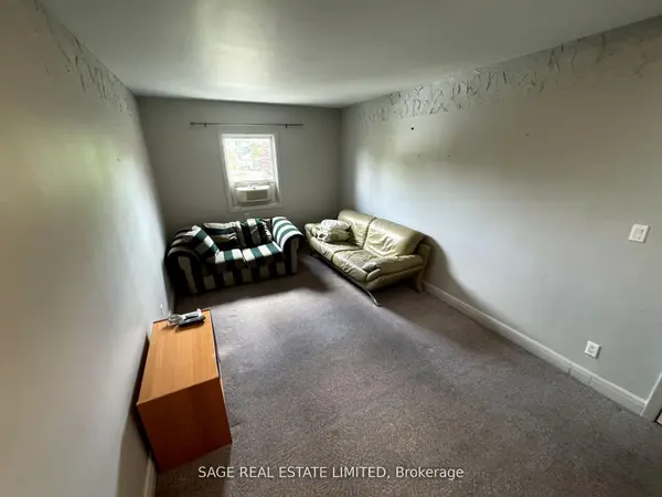 2500 Kingston RD #1, Toronto E06, ON M1N 1V3